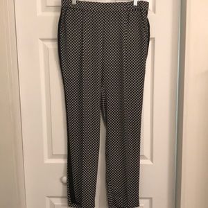 Black and White Skinny Pants